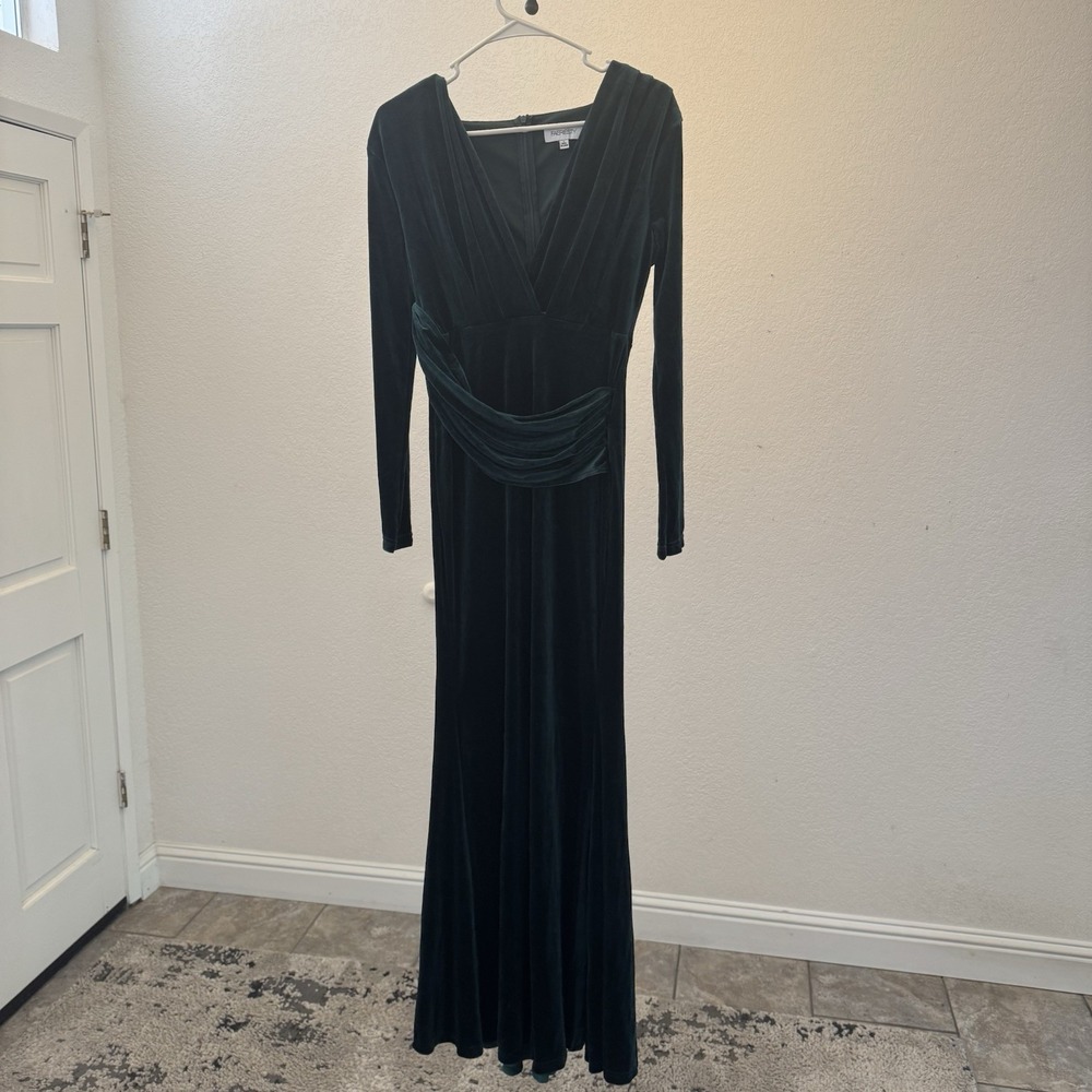 Faeriesty Green Velvet Cowl Neck V Neck Formal Maxi Dress Gown Size S
